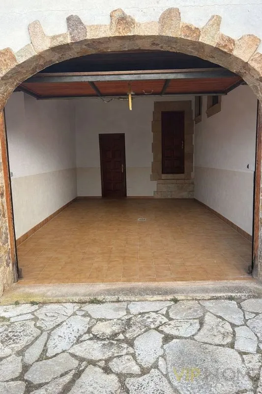 Garage - Chalet with Mountain Views in Golf Costa Brava