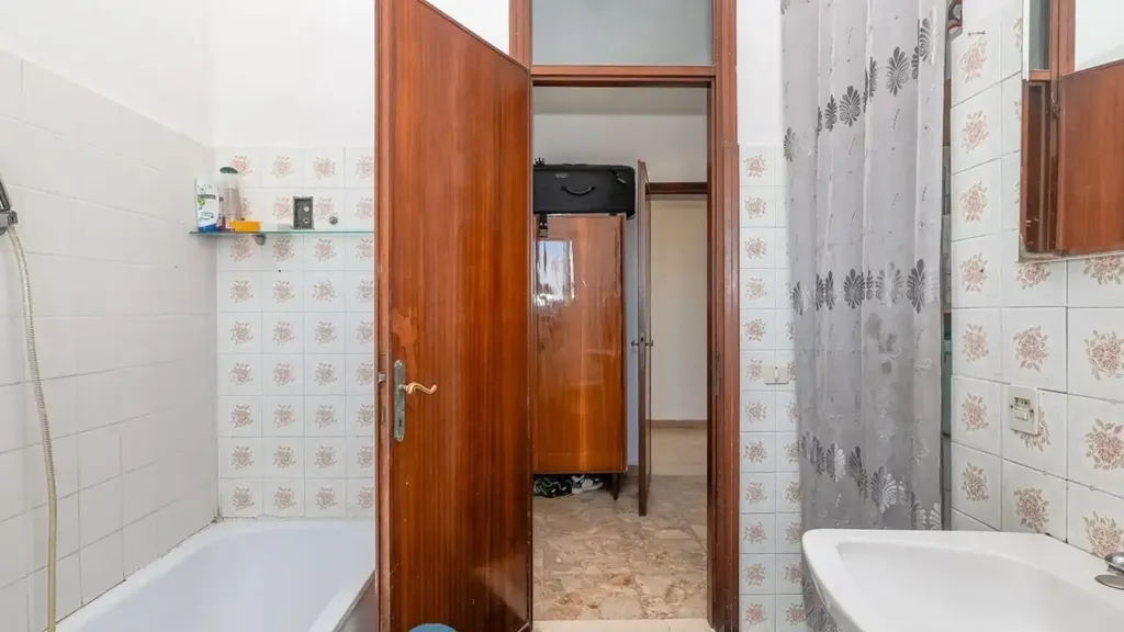 Vannitoad - Spacious Apartment with Three Balconies in Campagna Lupia