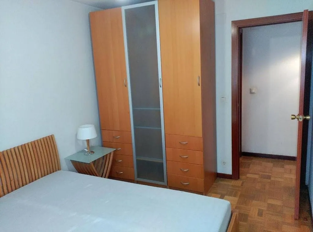 Magamistoad - Ample 2-Bedroom Apartment with South View in San Adrián