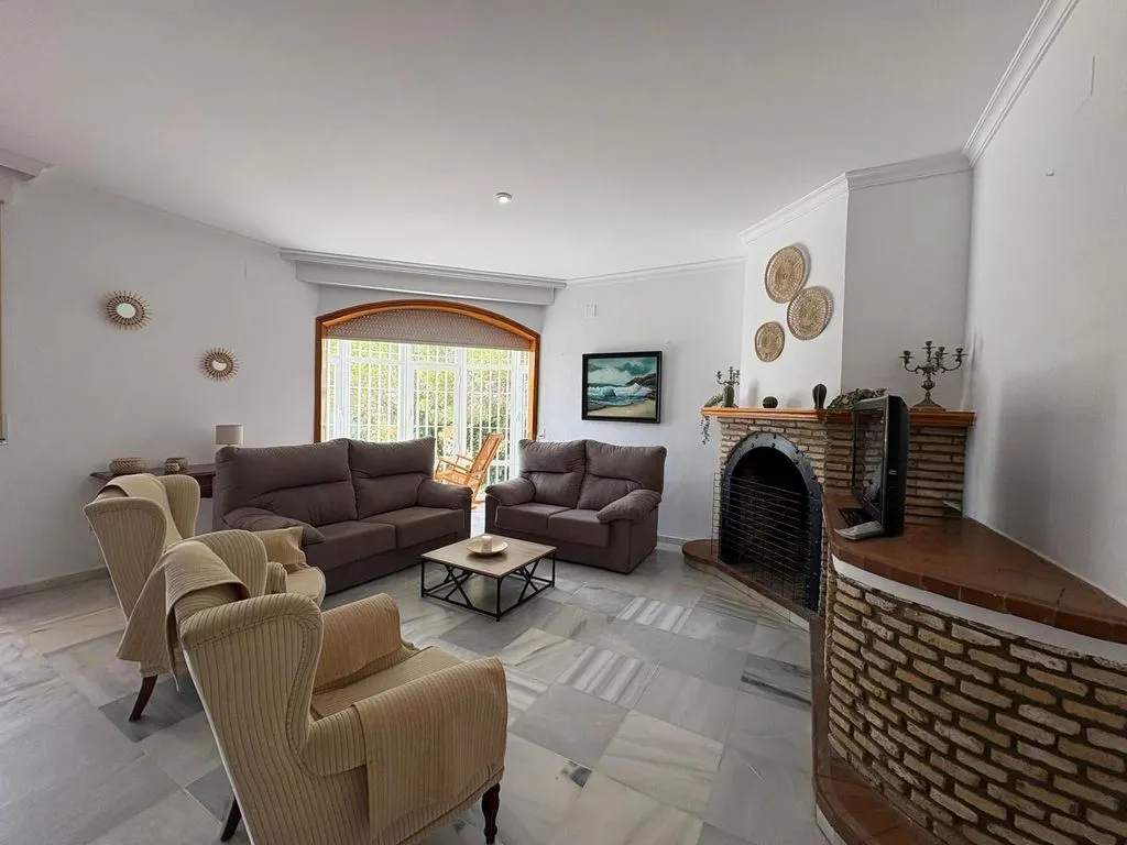 Elutuba - Detached House with Pool in Chiclana de la Frontera