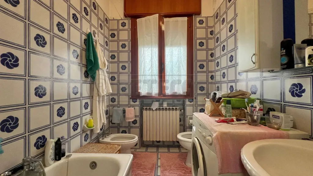 Salles de bain - Villa with Secure Vault in Vo'