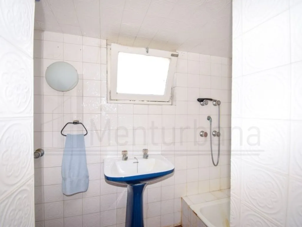Salles de bain - Semidetached House with Sea Views in Cascais