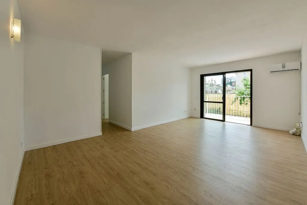 Toad - Ground Floor Flat with Terrace in Magaluf