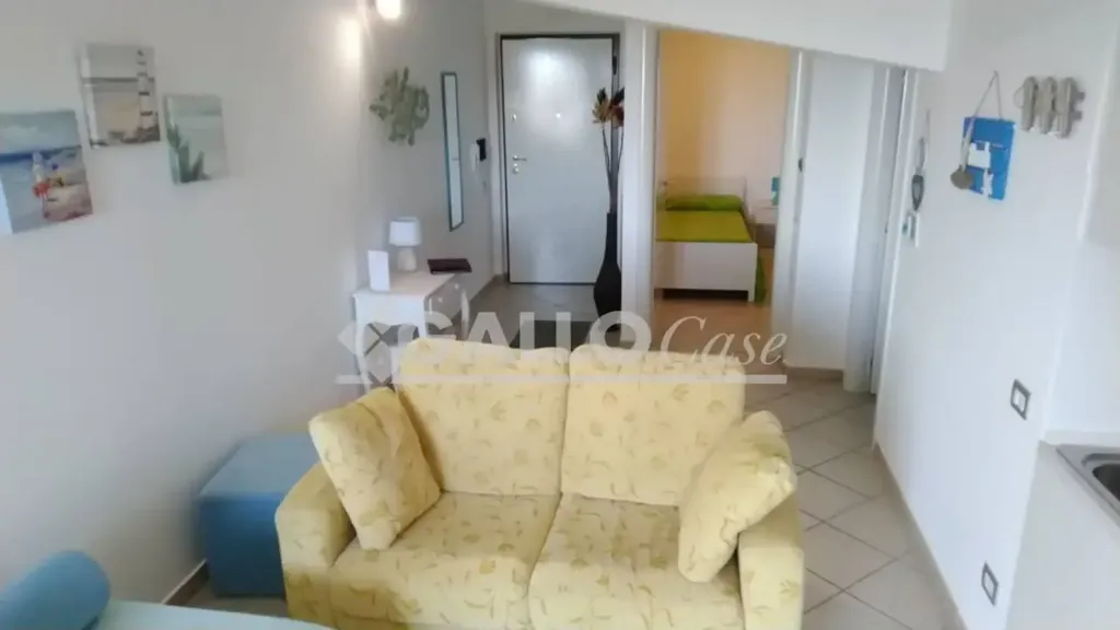Séjour - Multi-Unit Villa with Terraces in Marano Marchesato
