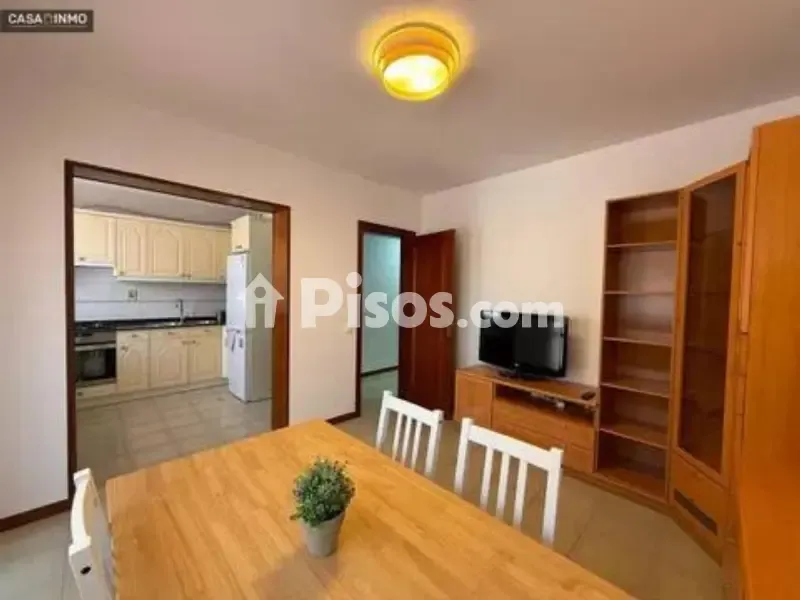 Söögituba - Semi-Renovated Semi-Detached House in Barbastro
