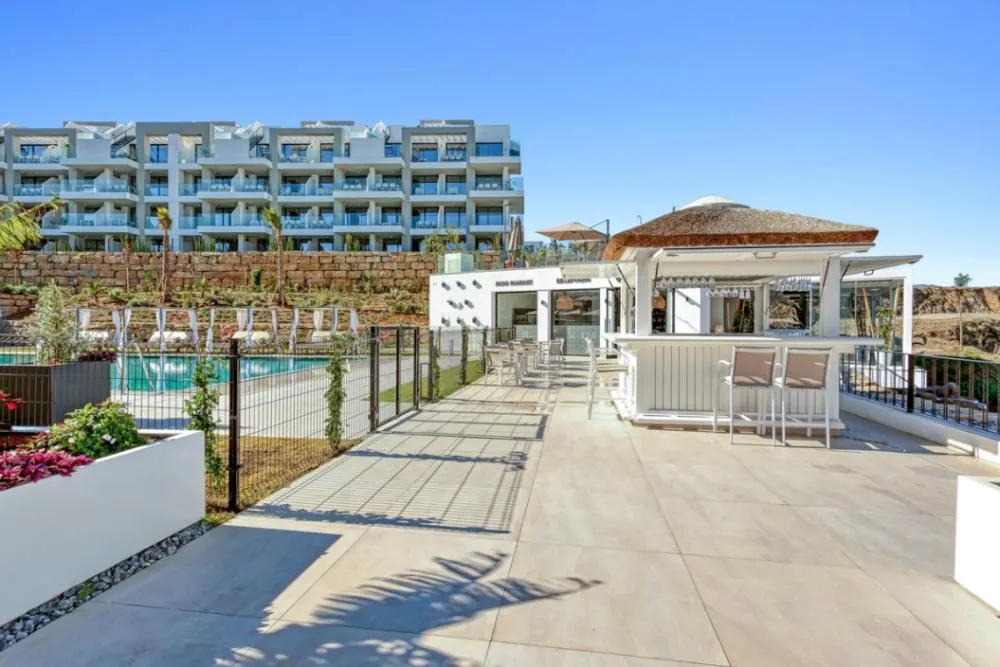 Bassein - Key-Ready 3-Bed Apartment with Sea Views in Mijas