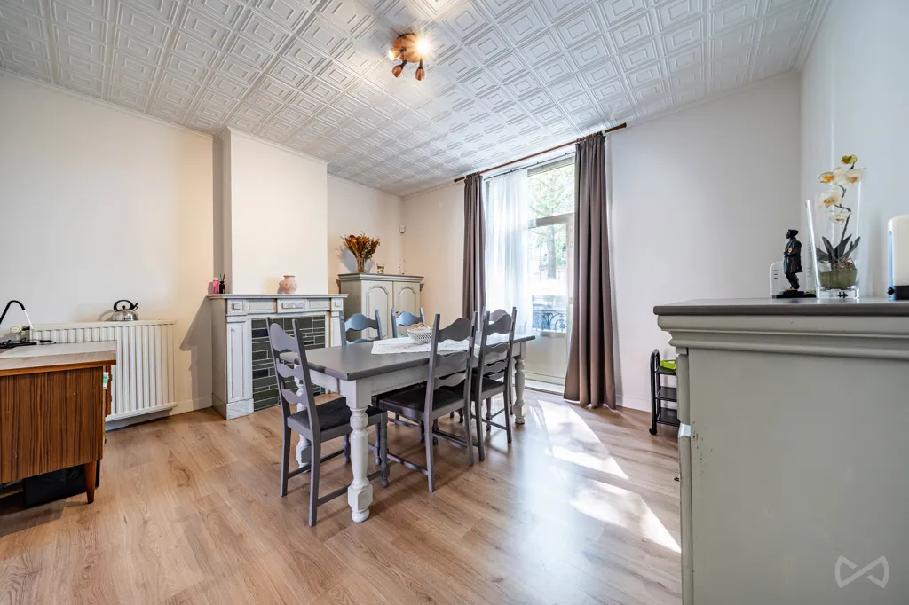 Salle à manger - Maison Familiale de 4 Chambres avec Jardin à Forest