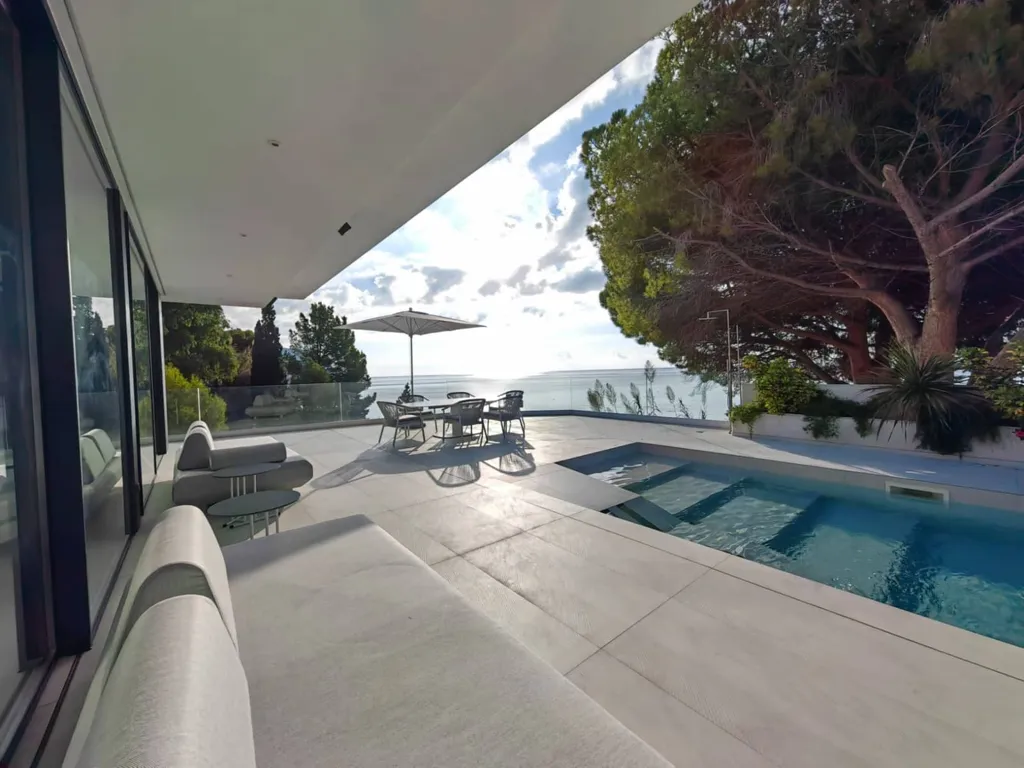 pool_area