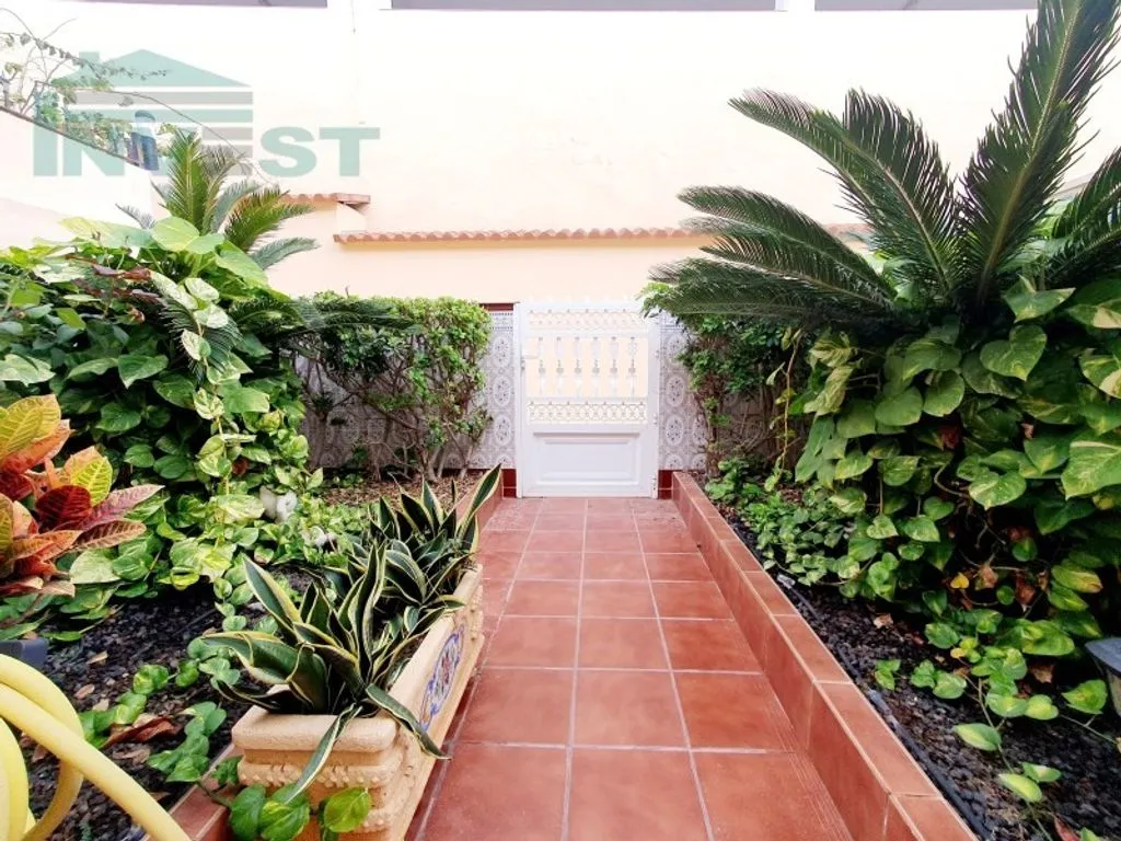 Aed - Luxury Semidetached House with Pool in Adeje