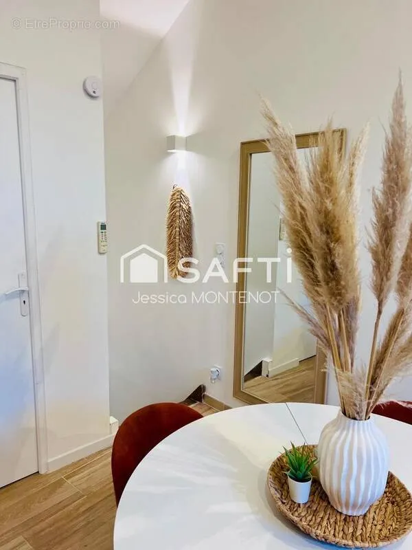 Sala da pranzo - Duplex Apartment with Parking in Beaune