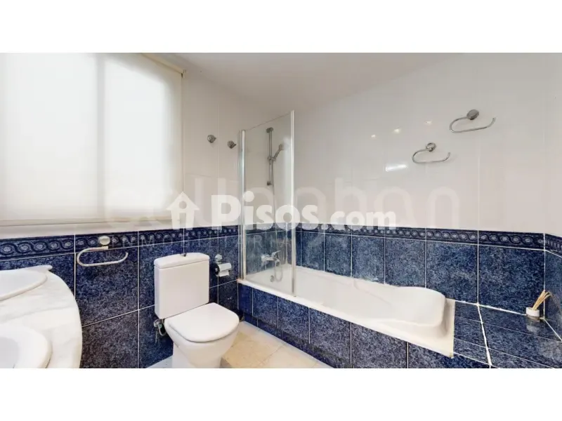 Bagni - Ample Apartment with Terrace in Carrer de Císcar