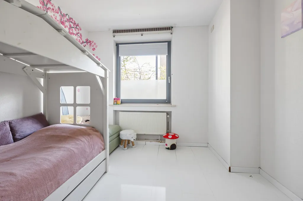 Magamistoad - Spacious Flat with Balcony in IJsselmonde