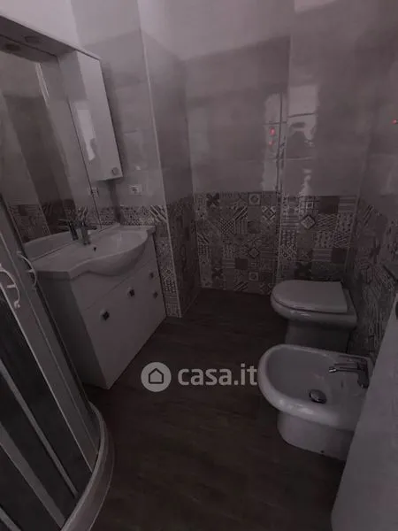 Bagni - Modernised Flat with Balcony in Novara