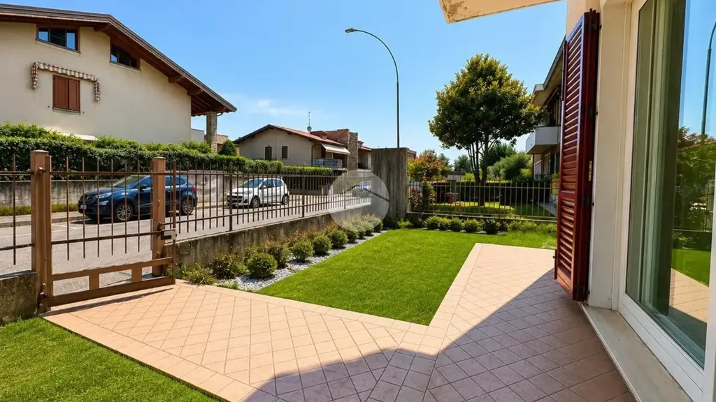 Garden - Semi-Detached Villa with Garden in Rovato