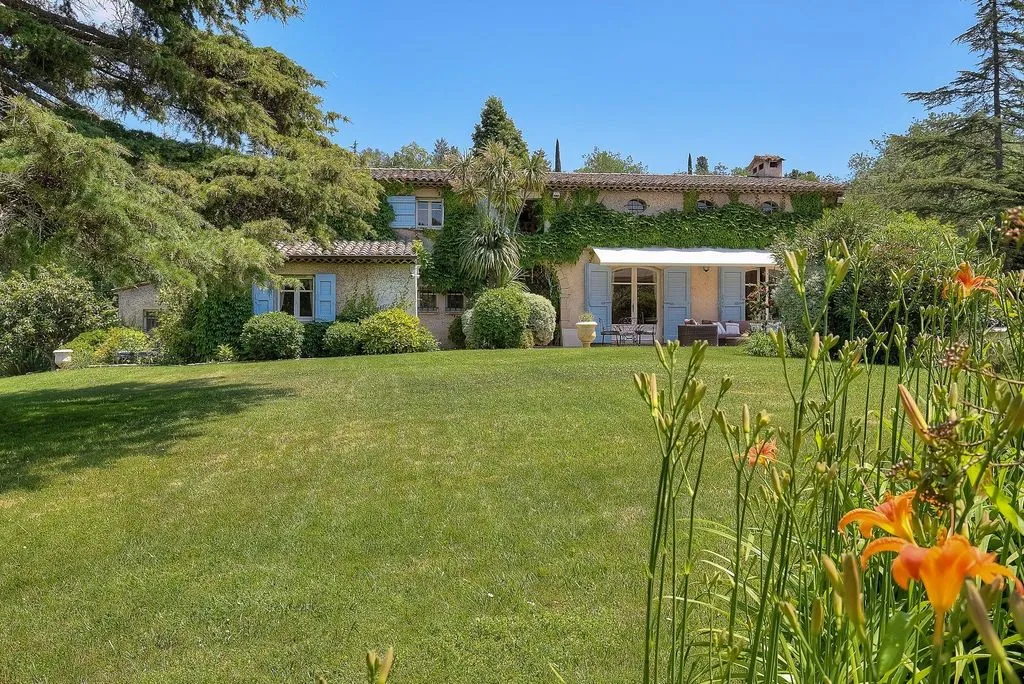 Aed - Provencal Villa with Pool in Cannes Hinterland
