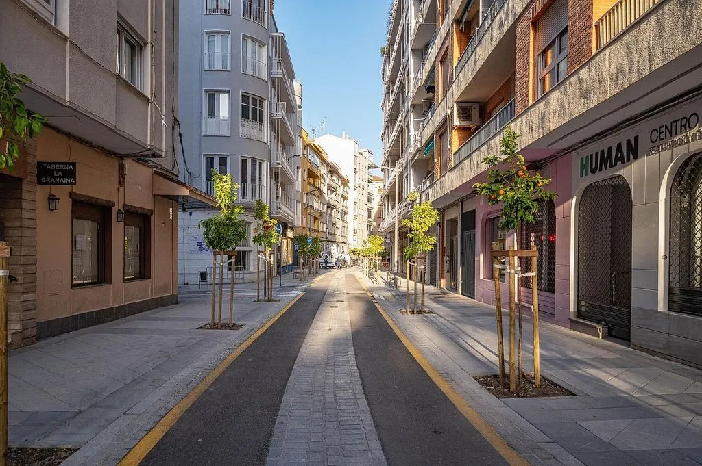 Top-Floor Flat with Balcony in Central Location