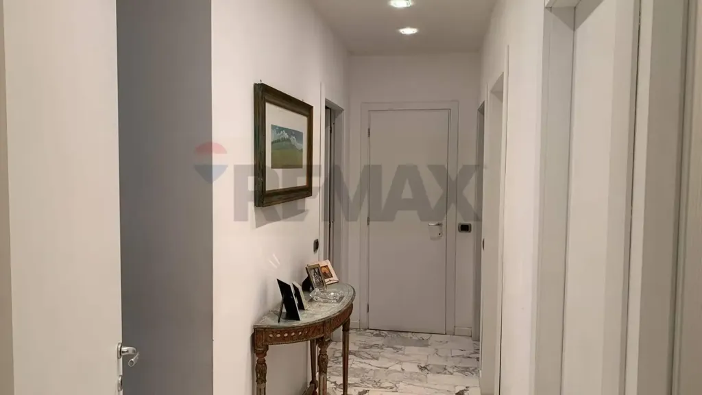 Esik - Rusticated Apartment with Panoramic View in Pavia