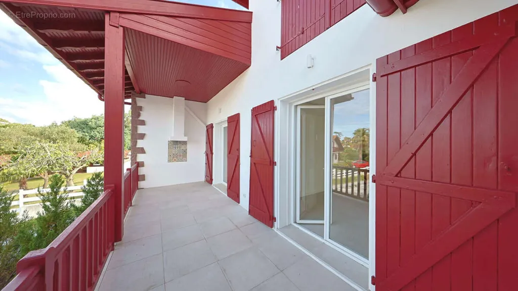 Balcon - Villa Contemporaine avec Vue Océan et Montagnes à la Côte Basque