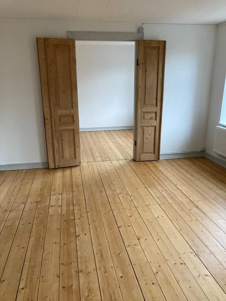 Pièces - Renovated Apartment with Large Windows in Nyborg