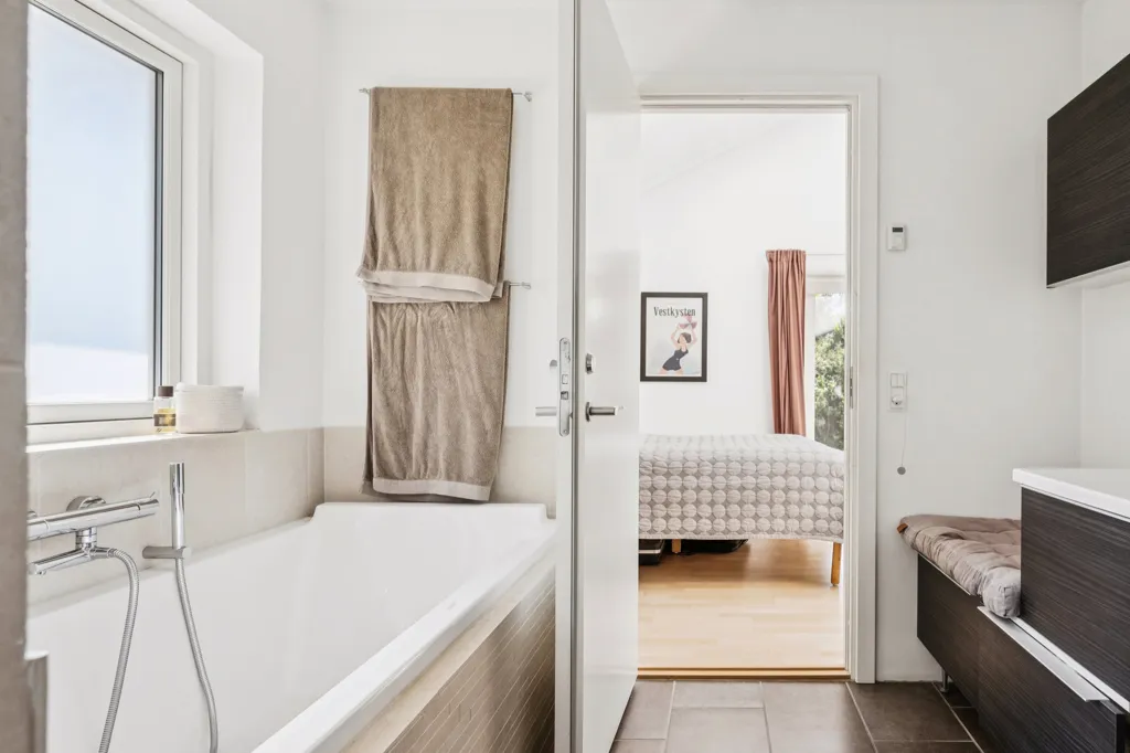 Bagni - Modernised Villa with Garden in Virum