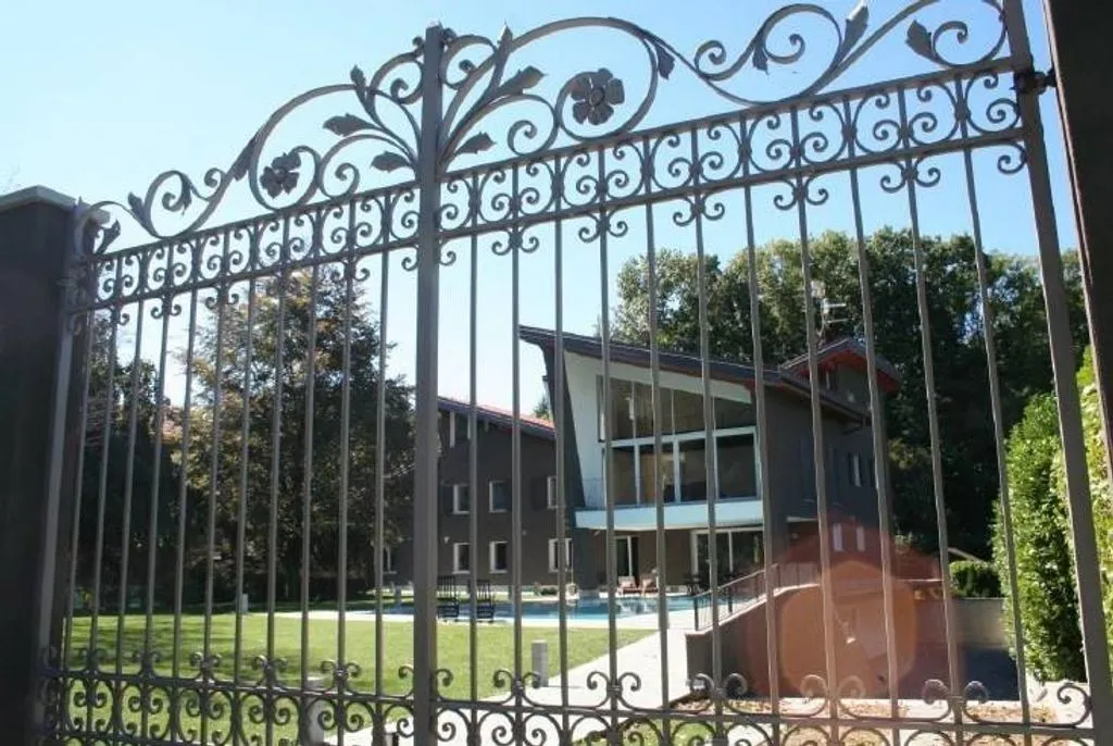 Extérieur - Contemporary Villa with Pool in Cassano Magnago
