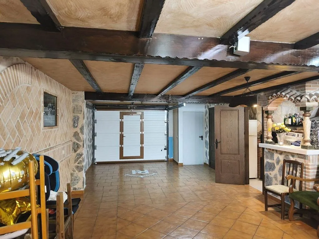 Séjour - Adosado with A/C and Fireplace in Bargas