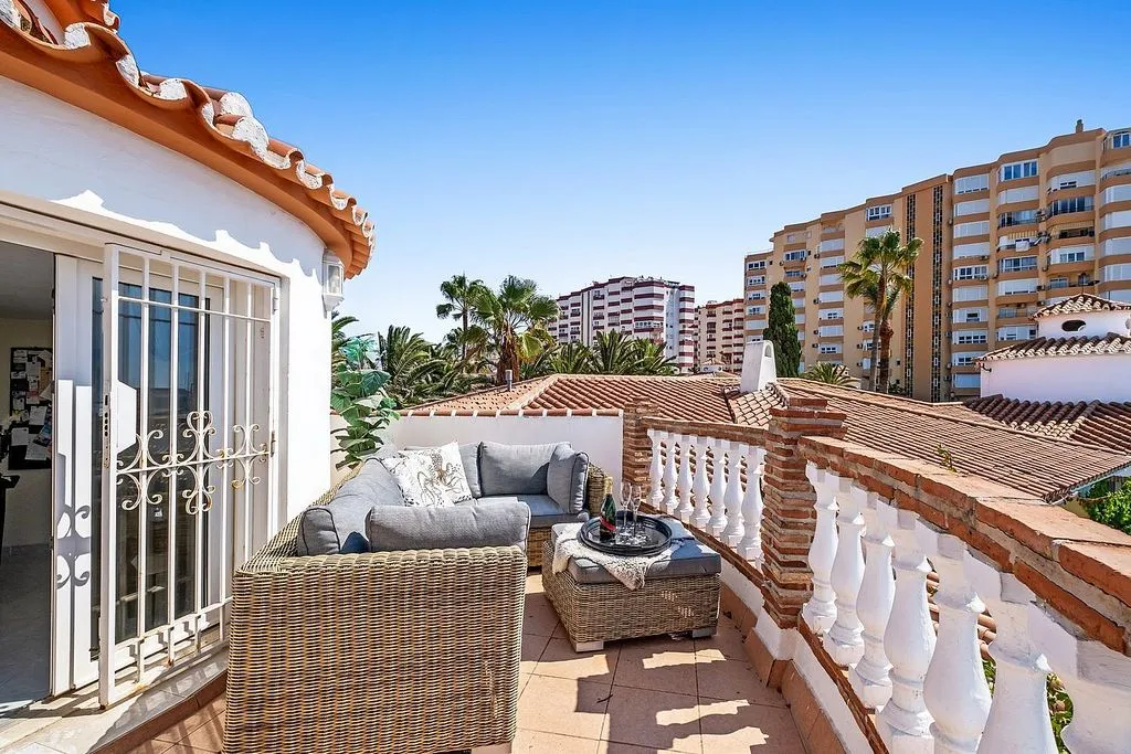 Terrass - Modern Semi-Detached Chalet with Pool in Torrox Costa