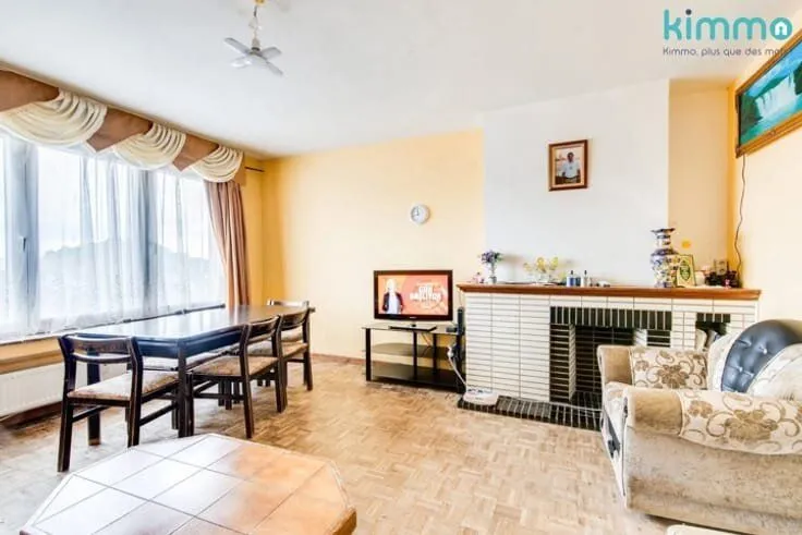 Flat with Terrace in Central Charleroi