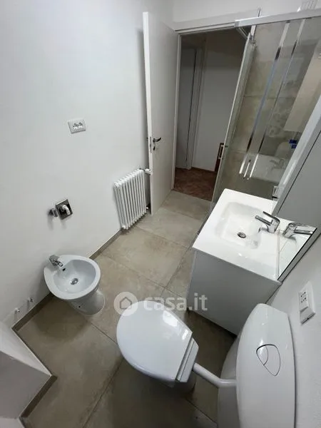 Vannitoad - Rented Flat with Parking in Tricesimo Centre
