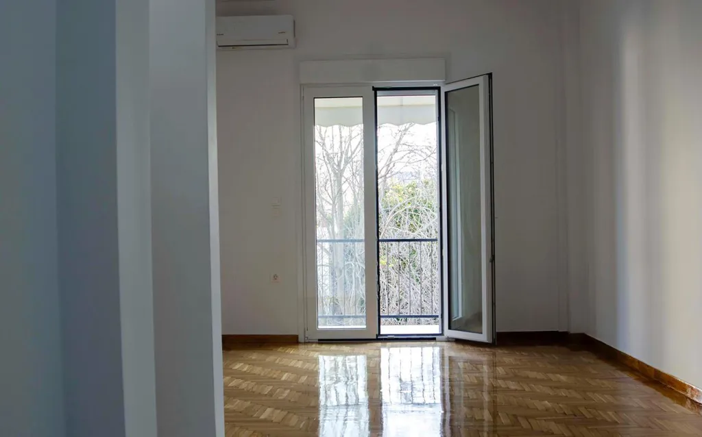 Pièces - Renovated Flat with City View in Neo Faliro