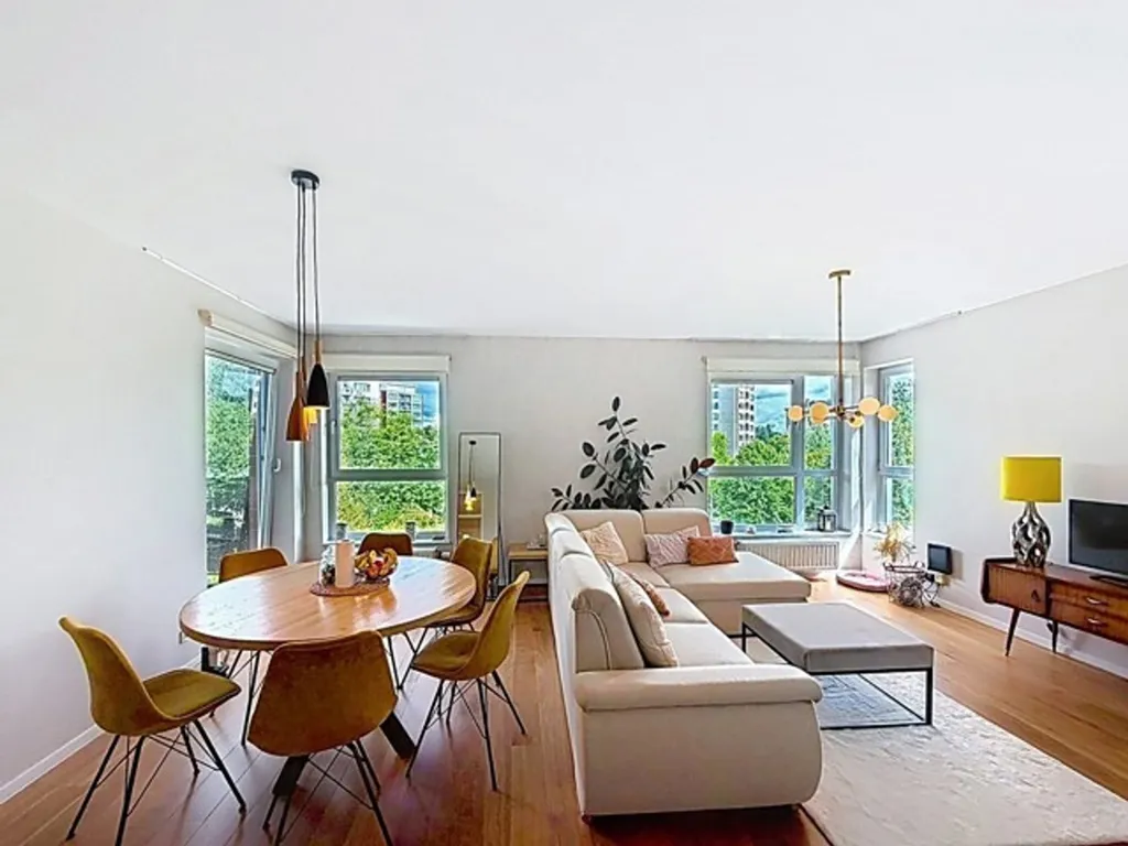 Apartment with Terrace in Jette