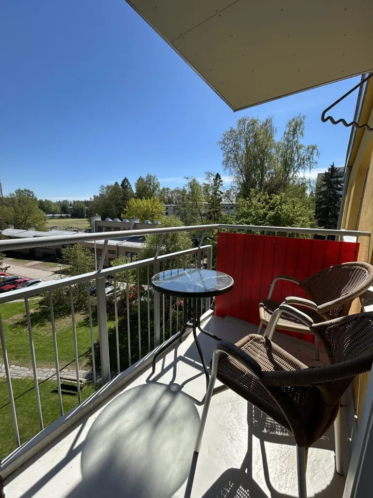 Balcony - Renovated Apartment with Balcony in Tapiola
