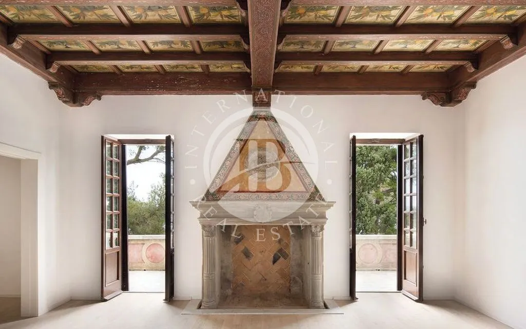 Elutuba - Historic Villa with Private Beach in Alassio