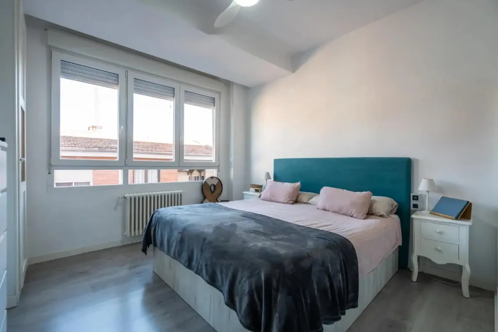 3 magamistoaga korter asukohas Madrid