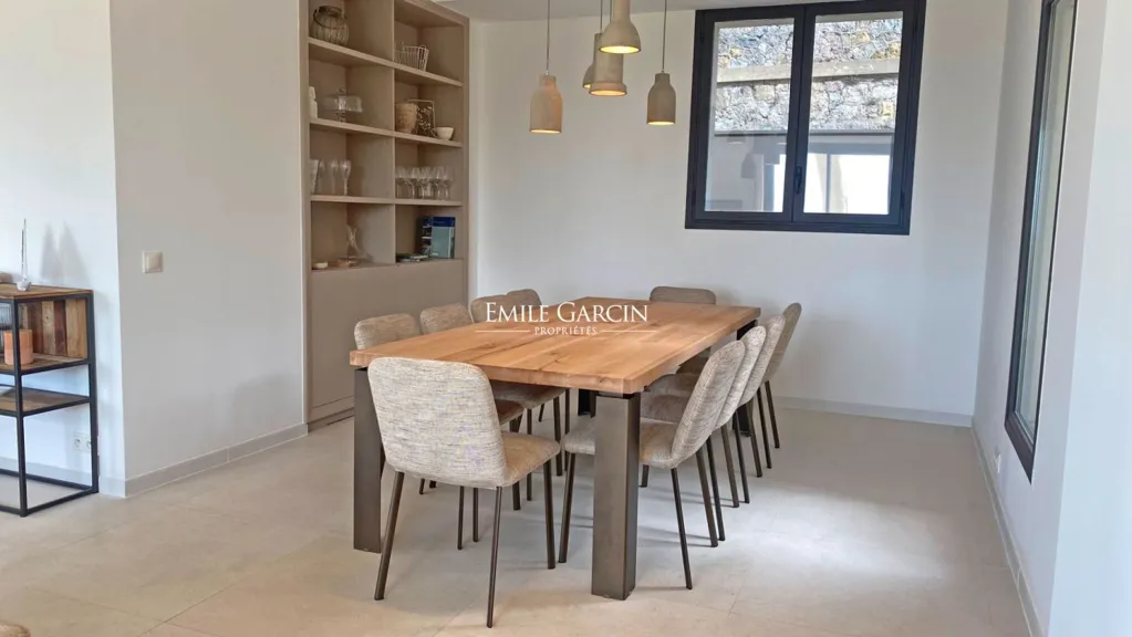 Salle à manger - Maison Contemporaine avec Vue Mer à Cannes