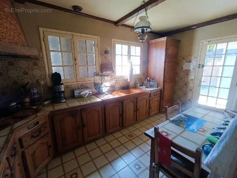Kitchen - Charming Old House with Garden near Nonancourt