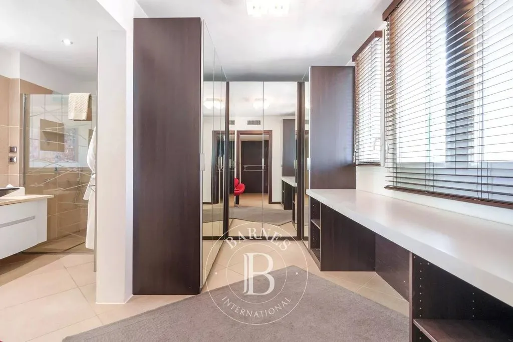 Pièces - Villa Luxe avec Plage Privée à Sainte-Maxime