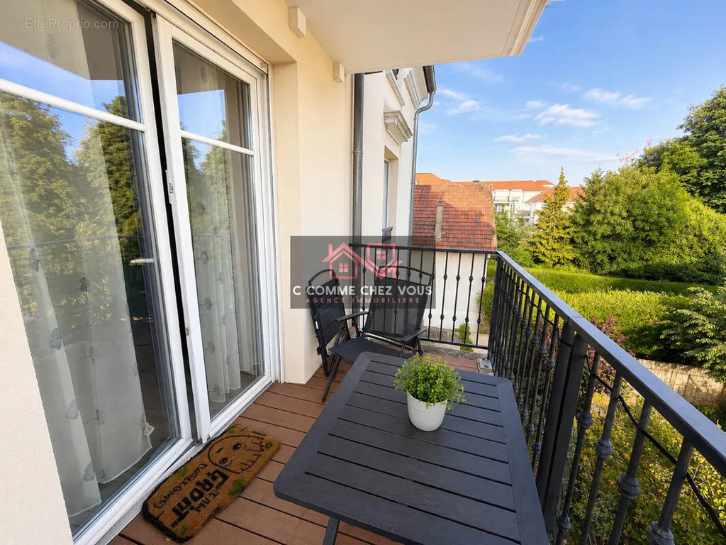 Balcone - Occupied T2 Apartment with Balcony in Quiet Residence