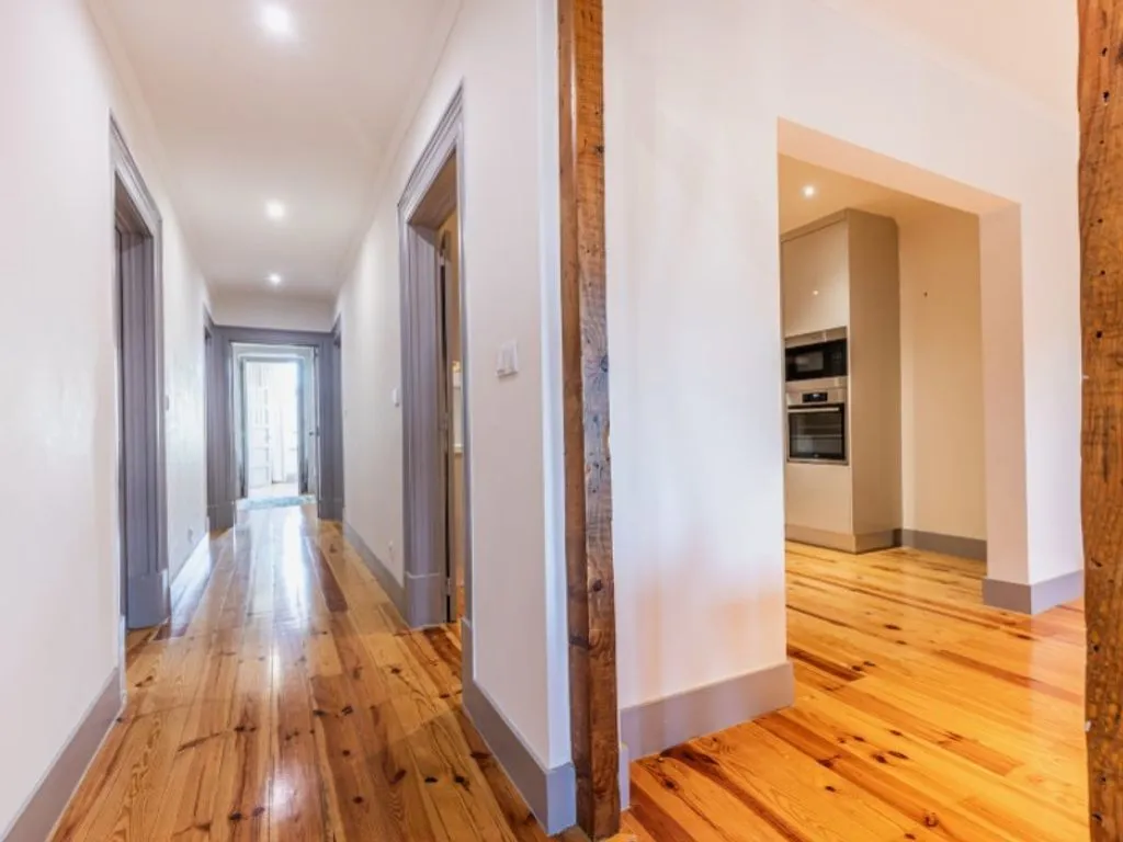 Entrée - 3-Bedroom Flat with Metro Access in Entrecampos