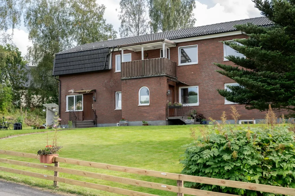 Välivaade - Multi-Occupancy House with Uthyrning in Målsryd