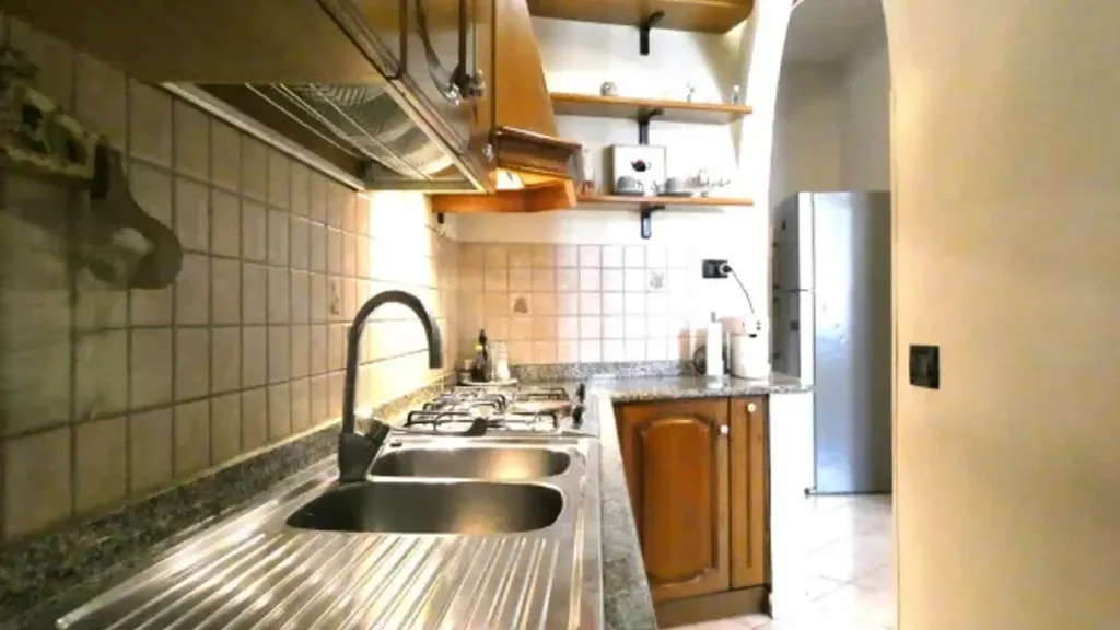 Cucina - Appartamento ristrutturato con posto auto a Empoli