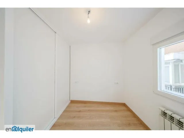 Toad - Fully Renovated Flat with Terrace in Carabanchel