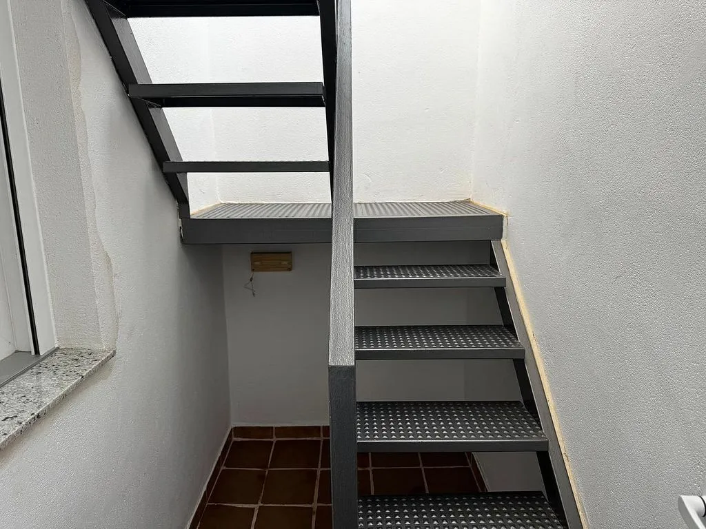 Pièces - Semi-Detached House with Terrace in Las Marinas