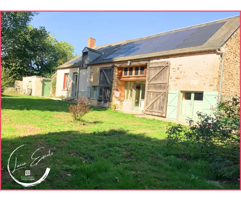 Extérieur - Maison avec Dépendances et Potentiel à La Châtre