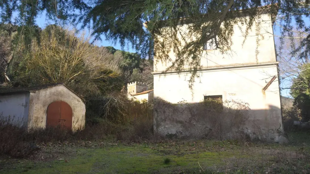 Välivaade - Historic Villa Complex with Panoramic Views near Castelnuovo