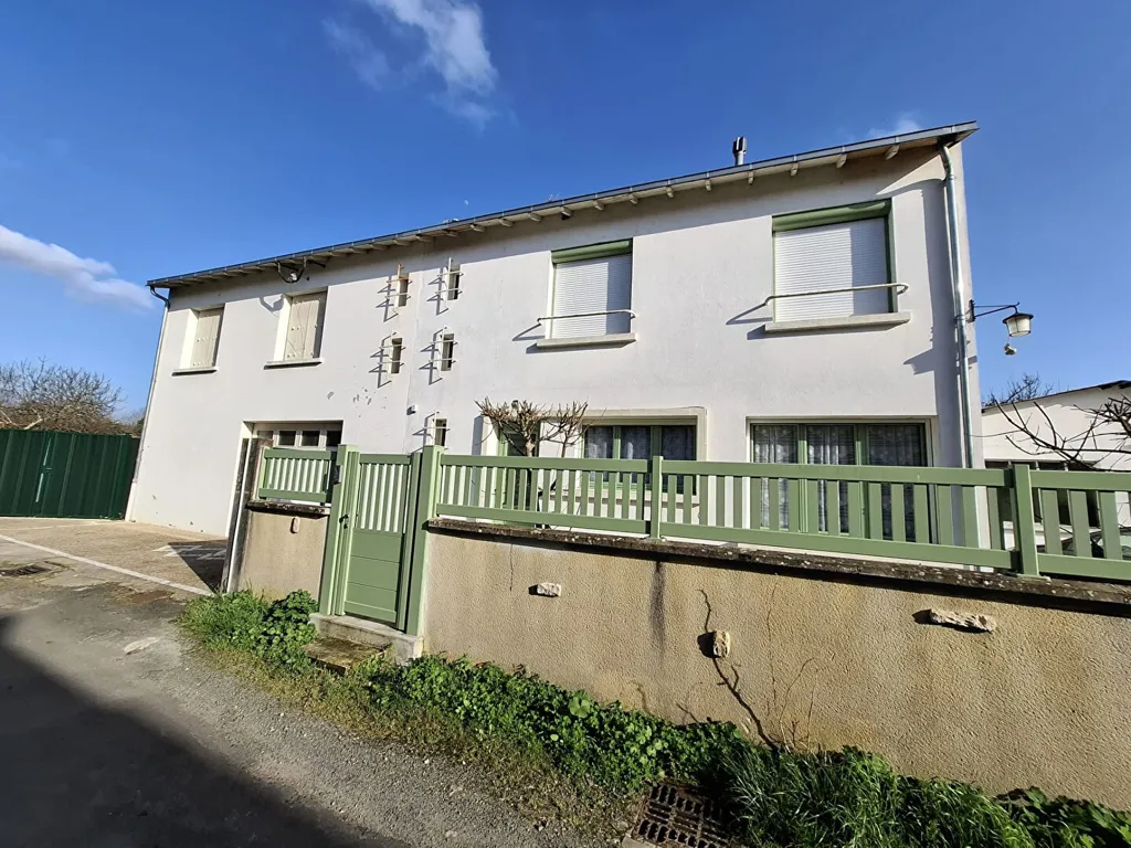 Exterior - Rural House with Garden in Arçais