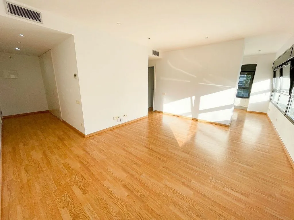 Elutuba - Apartment with Pool in Hospitalet