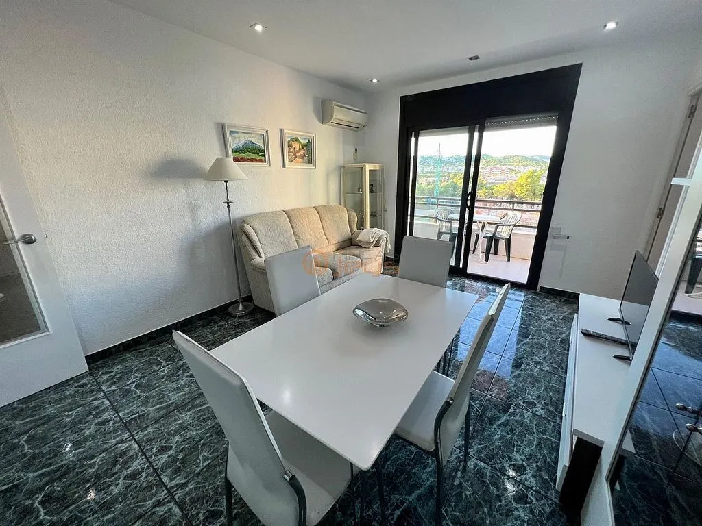 Sala da pranzo - Penthouse with Sea View in Coma-Ruga