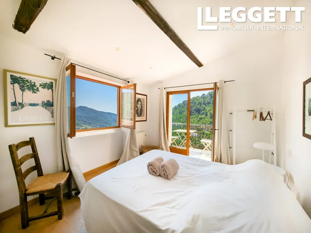Bedrooms - Authentic Village House with Mountain Views in Peillon