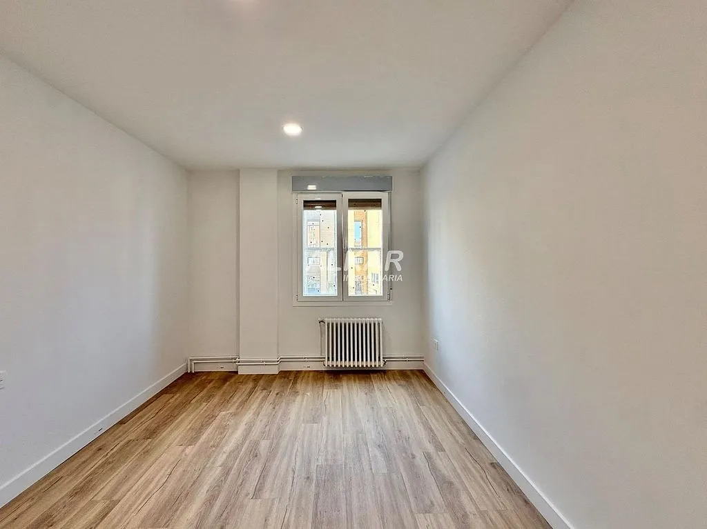 Pièces - Modernised Flat with Terrace in Tudela Centre